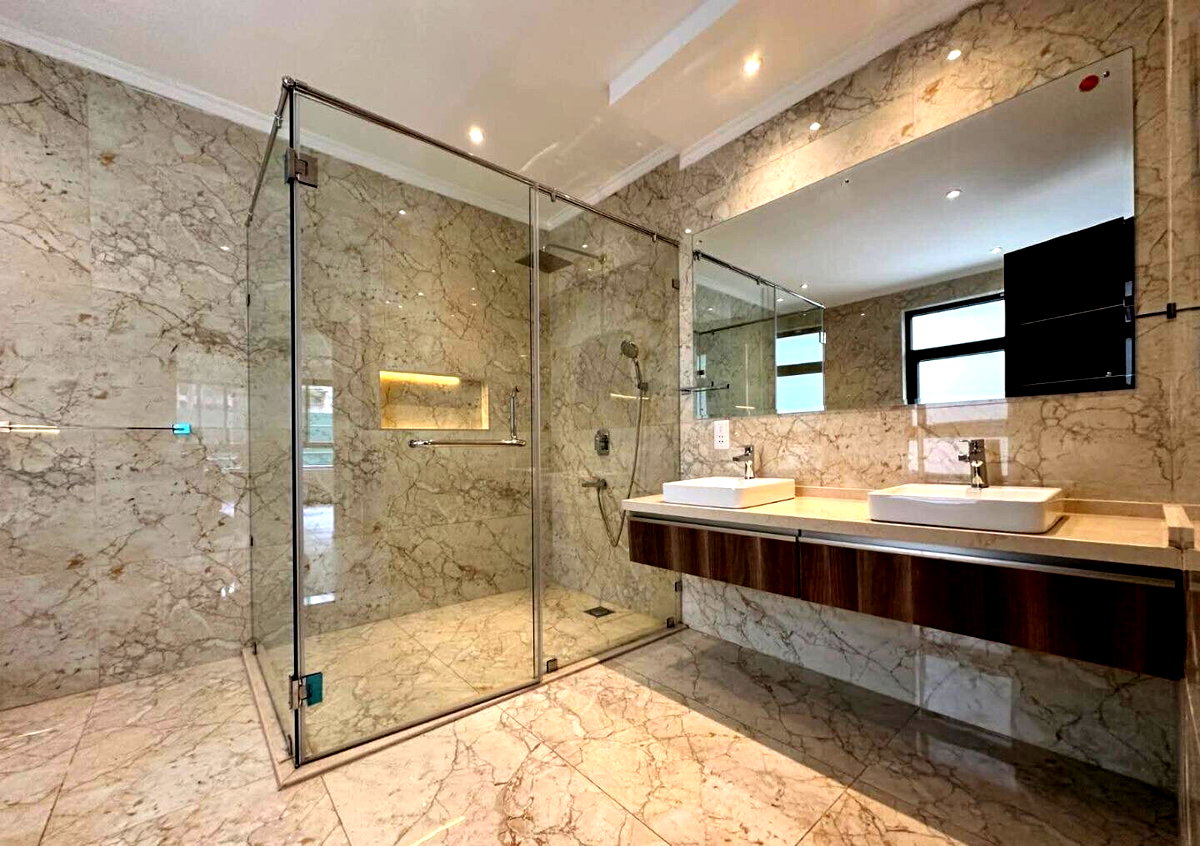 4-Ensuite Townhouse with Karura Views & Backup Power - Spring Valley