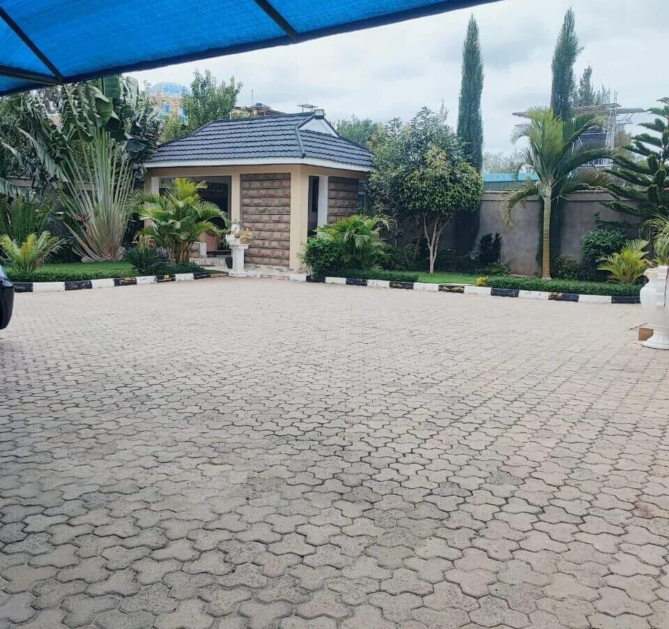 5BR All-Ensuite Townhouse with Study Room - Kitengela