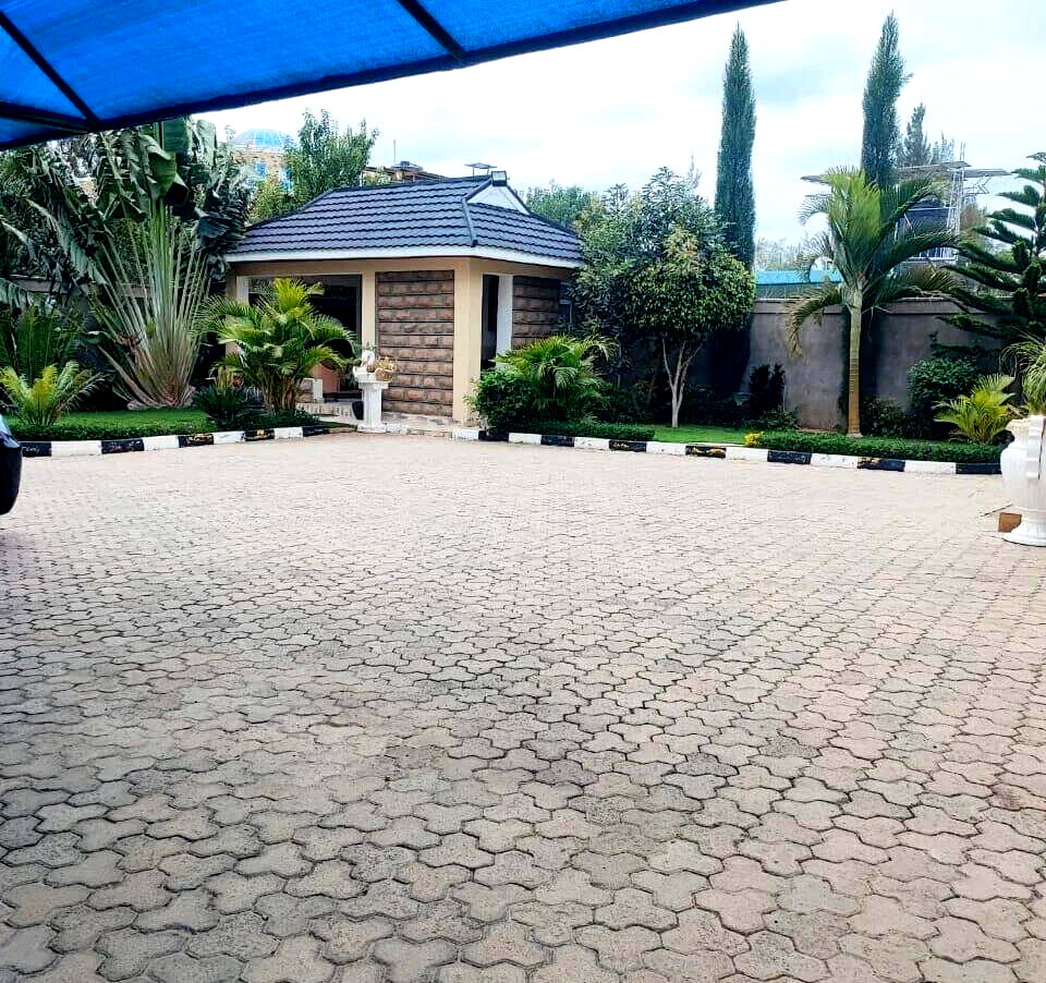 5BR All-Ensuite Townhouse with Study Room - Kitengela
