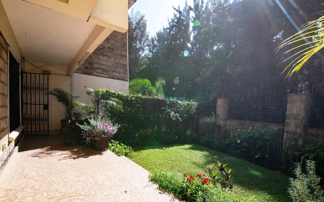 Parquet-Floored 4BR Townhouse with Guest Cloakroom - Kilimani