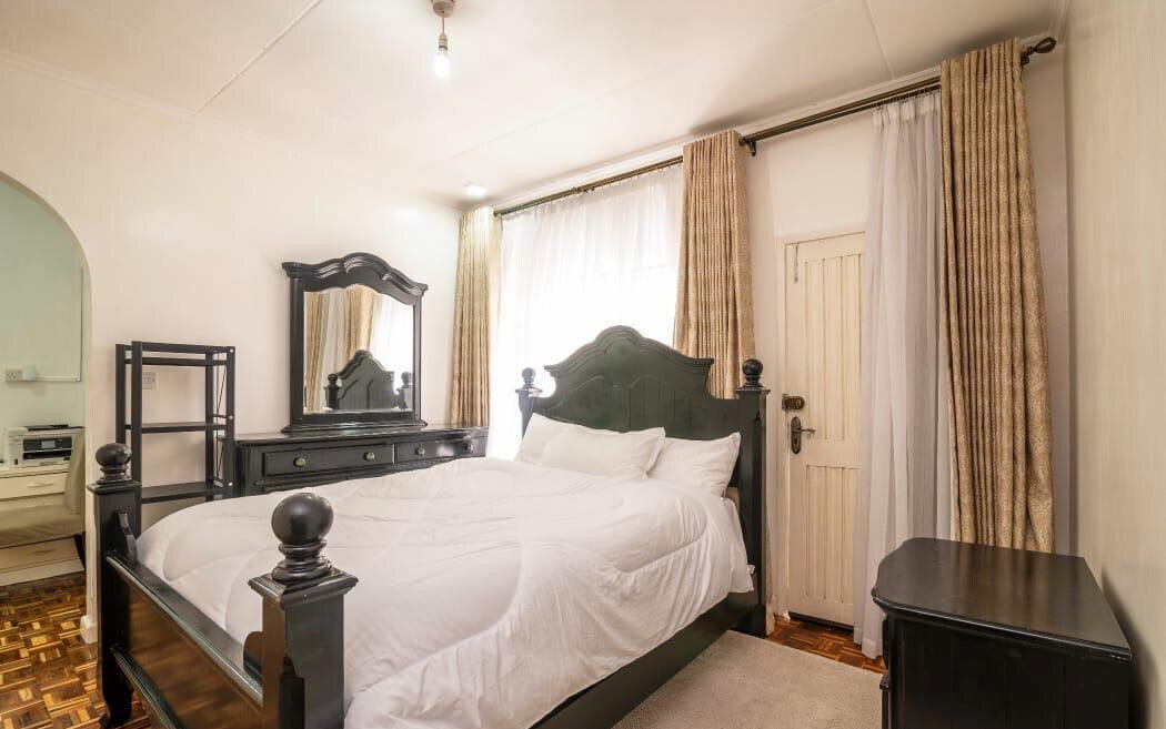 Parquet-Floored 4BR Townhouse with Guest Cloakroom - Kilimani