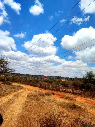 2 Acres on Quick Sale in Kajiado Town 1.3km From the Tarmac. - Image 3