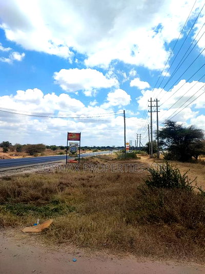 2 Acres on Quick Sale in Kajiado Town 1.3km From the Tarmac. - Image 2