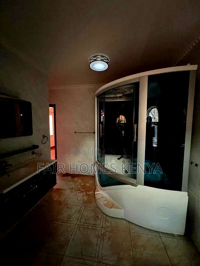 5bdrm Townhouse / Terrace in Othaya Road, Lavington for rent - Image 7