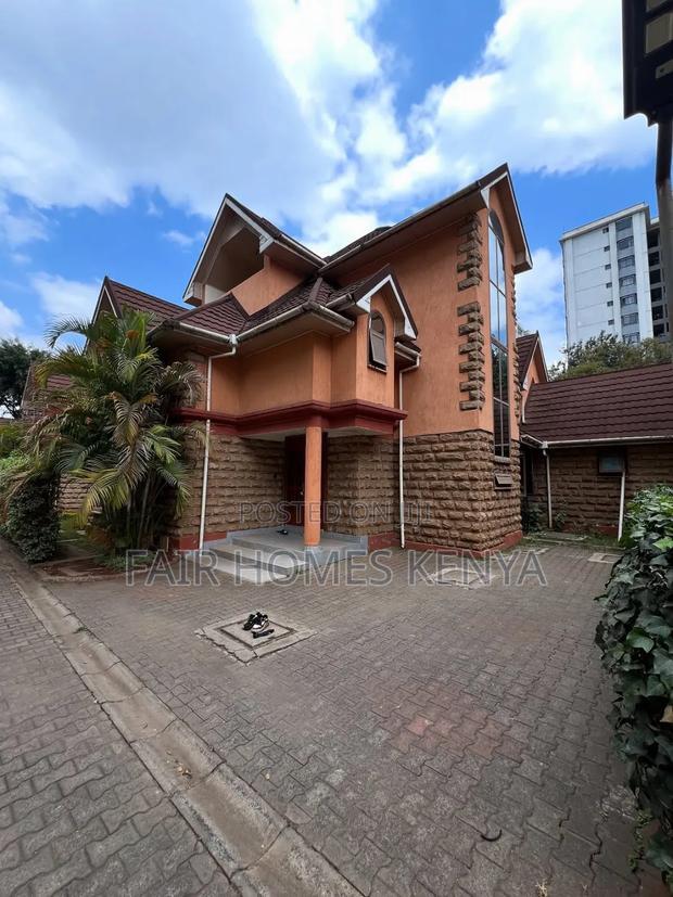 5bdrm Townhouse / Terrace in Othaya Road, Lavington for rent