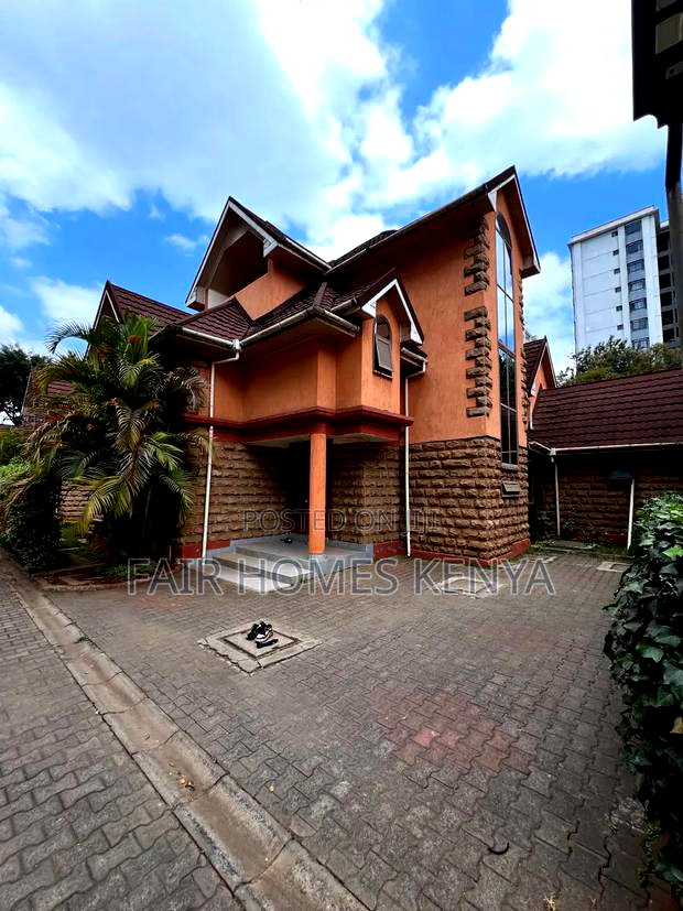 5bdrm Townhouse / Terrace in Othaya Road, Lavington for rent