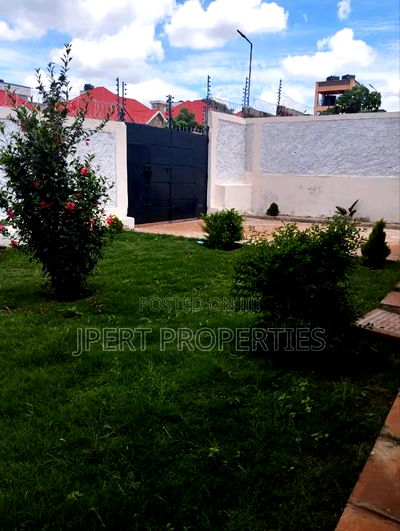 3bdrm Bungalow in Ruiru for rent - Image 2