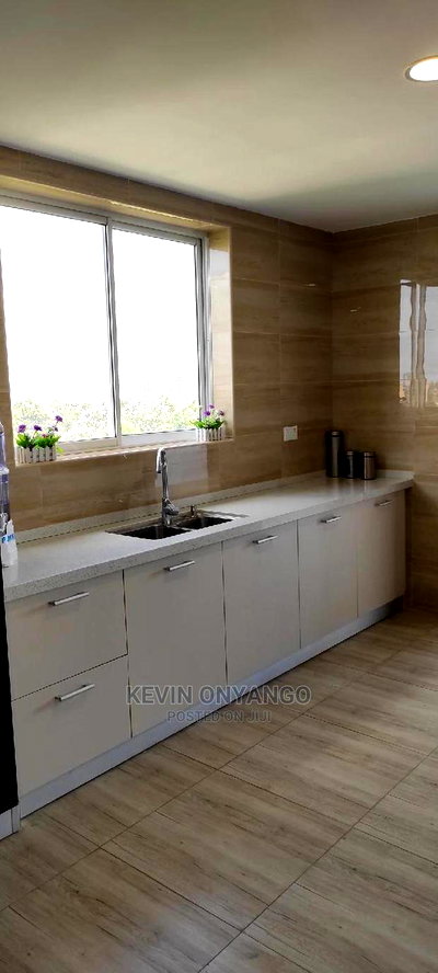 3bdrm Apartment in Kilimani for Rent - Image 6