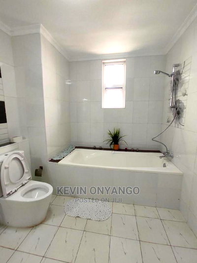 3bdrm Apartment in Kilimani for Rent - Image 11