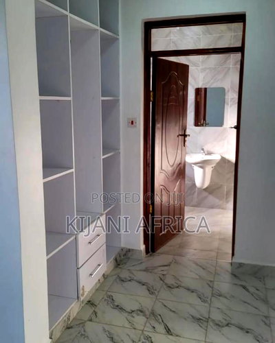 3bdrm Bungalow in Juja for sale - Image 9
