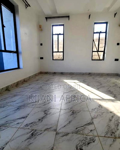 3bdrm Bungalow in Juja for sale - Image 11