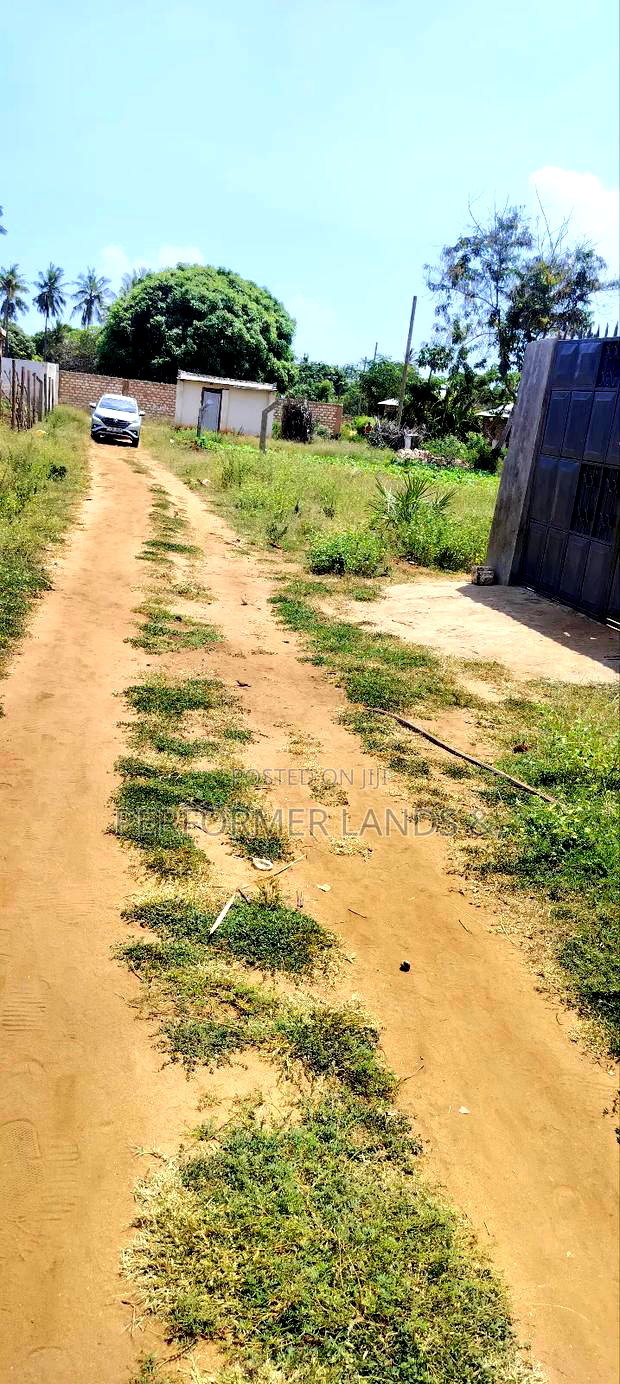 Kombani Kwale Ready Title Plots At
