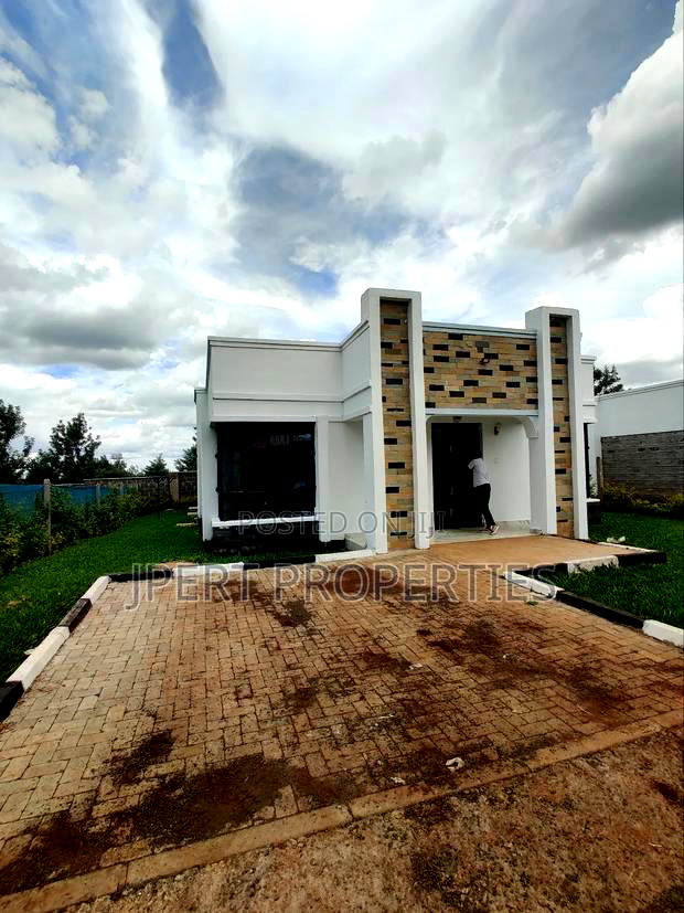 3bdrm Bungalow in Kamiti Road, Ruiru for rent