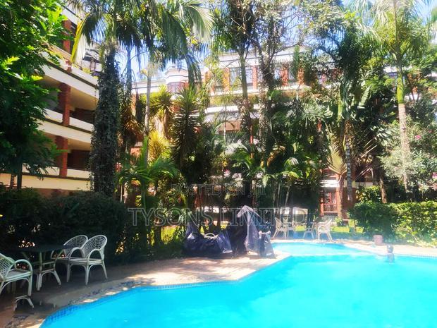 4bdrm Apartment in Kilimani, Hurlingham for rent