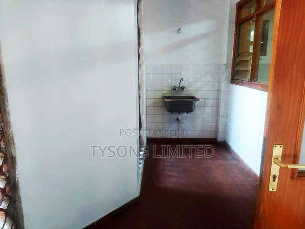 4bdrm Apartment in Kilimani, Hurlingham for rent