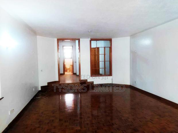 4bdrm Apartment in Kilimani, Hurlingham for rent