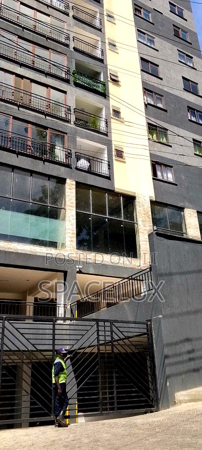 Modern Shop Space - Image 3