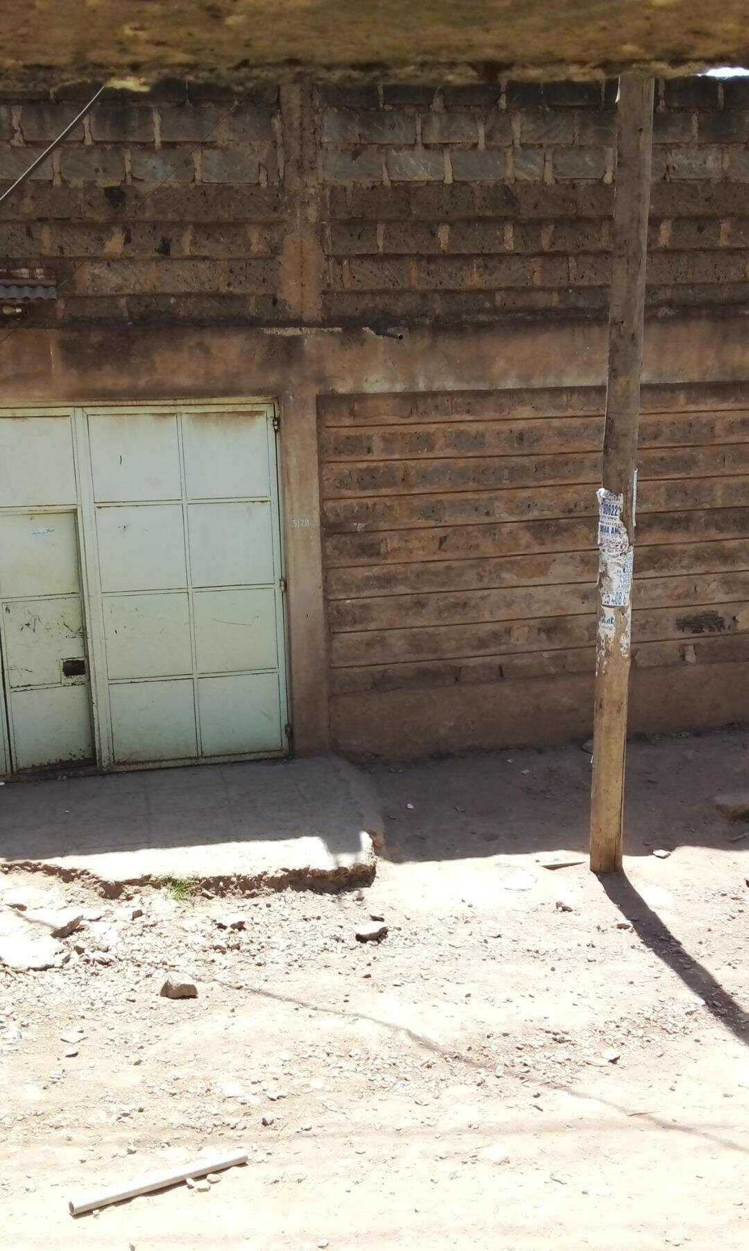 KSh 15M Plot with Parking in Kasarani