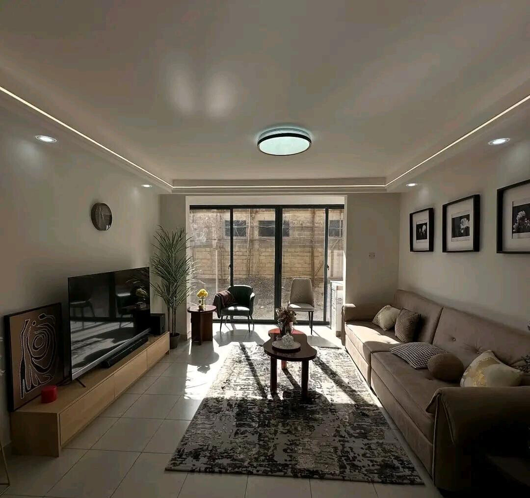 2BR Apartment with Pool & Mall Access - Kitengela