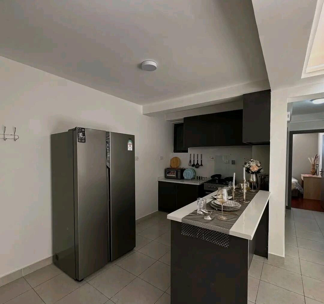 2BR Apartment with Pool & Mall Access - Kitengela