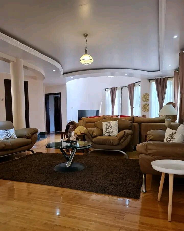 5-Ensuite Townhouse with Inverter & Borehole - Brookside Gated Community