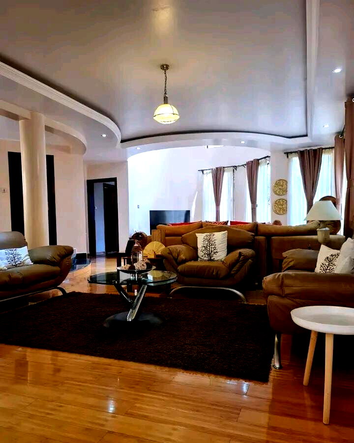 5-Ensuite Townhouse with Inverter & Borehole - Brookside Gated Community