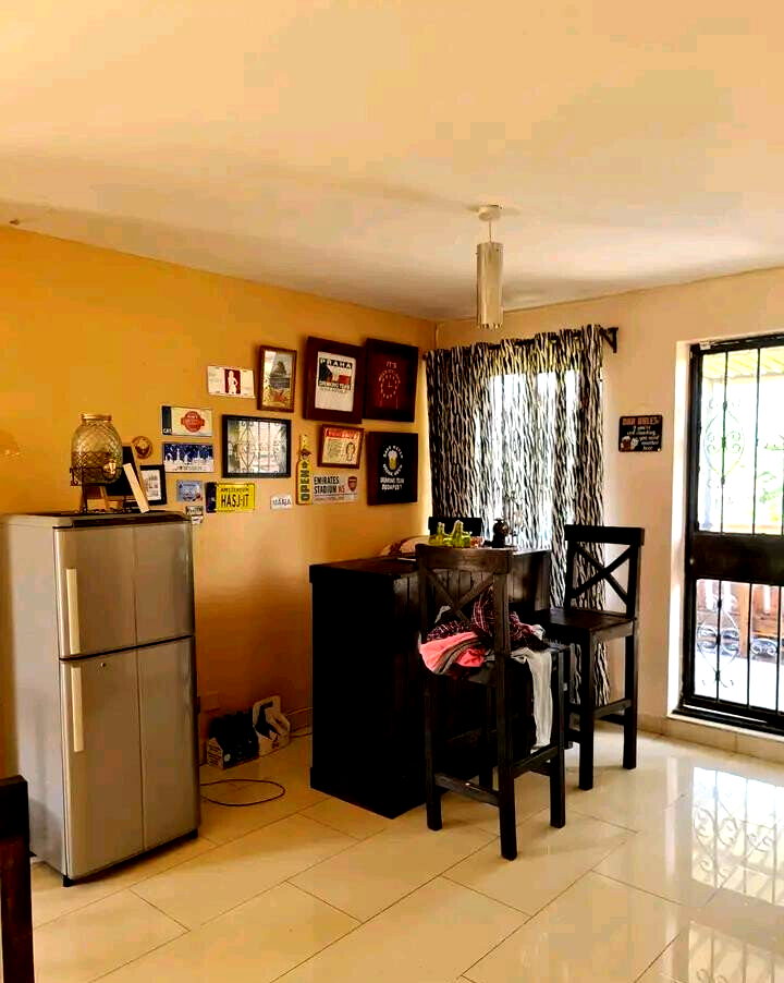 5-Ensuite Townhouse with Inverter & Borehole - Brookside Gated Community