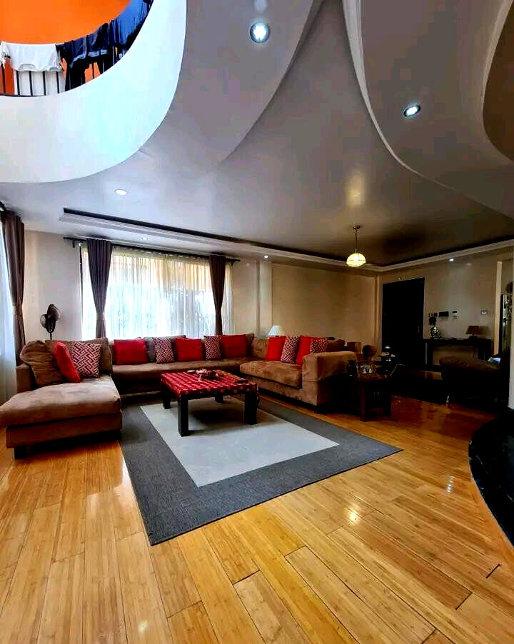 5-Ensuite Townhouse with Inverter & Borehole - Brookside Gated Community