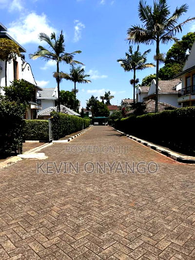 5bdrm Townhouse / Terrace in Lavington for rent - Image 3