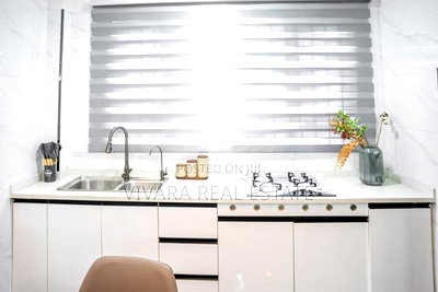 2bdrm Apartment in Valley Arcade for sale - Image 2