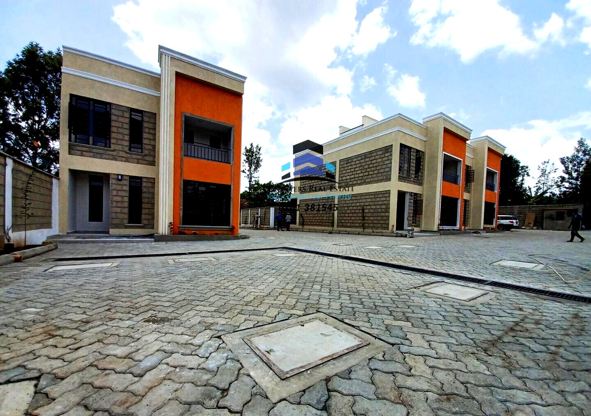 3BR Townhouse with Rooftop Terrace & Solar Water - Ngong