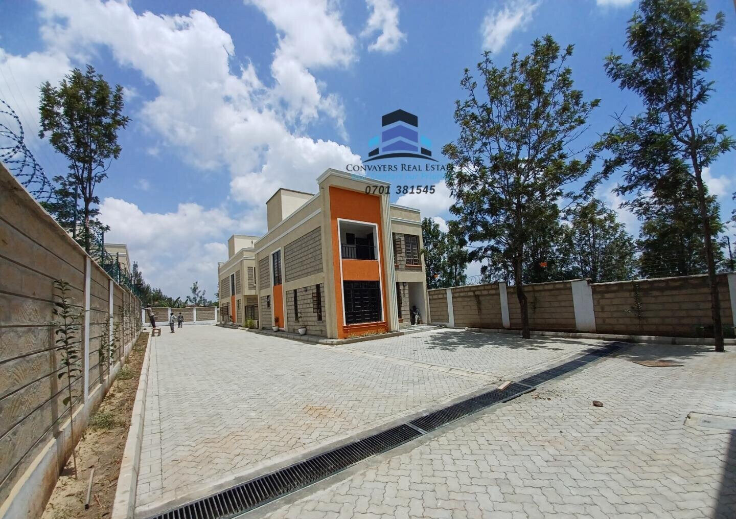 3BR Townhouse with Rooftop Terrace & Solar Water - Ngong