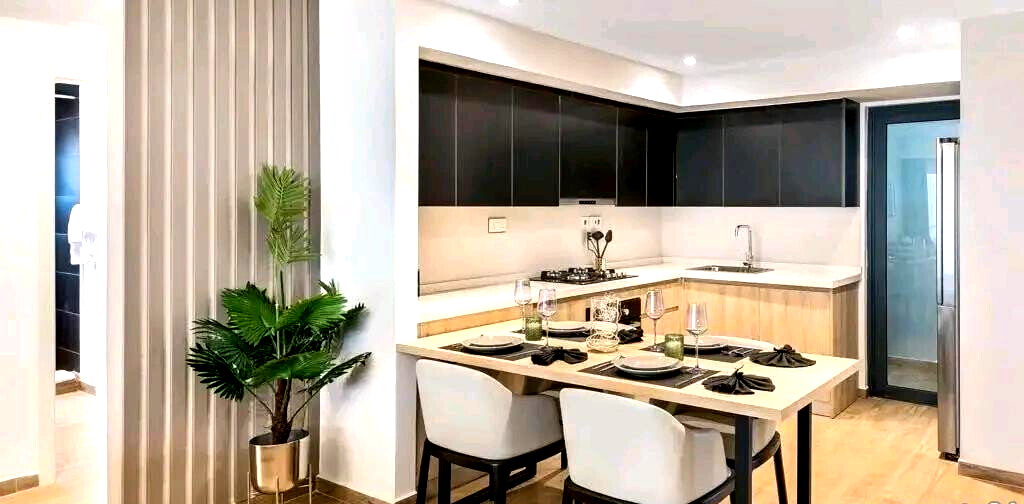2BR Apartment with Pool & National Park View - South C