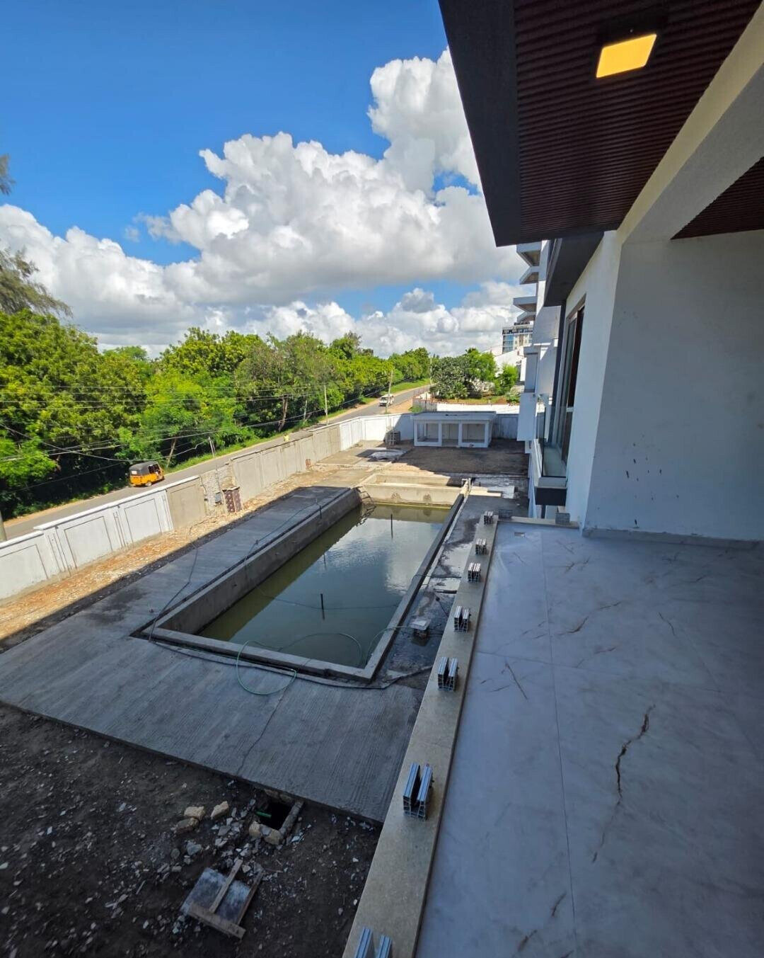 3BR with DSQ & Pool Near Nyali Golf Club - Mombasa