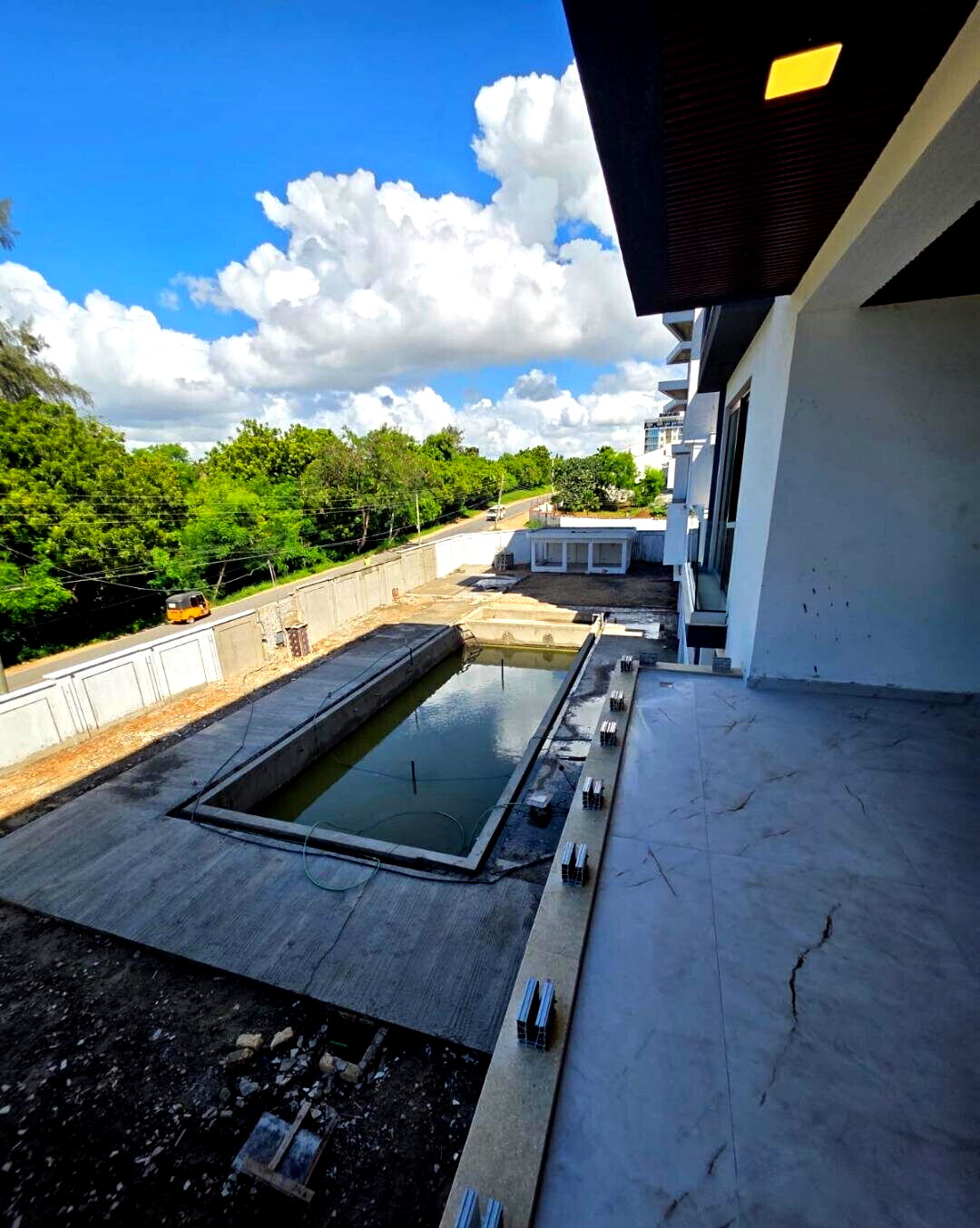 3BR with DSQ & Pool Near Nyali Golf Club - Mombasa