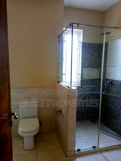 6bdrm Townhouse / Terrace in Lavington for rent - Image 11