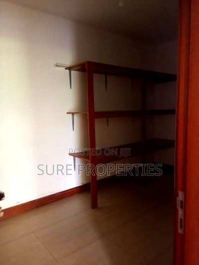 6bdrm Townhouse / Terrace in Lavington for rent - Image 20