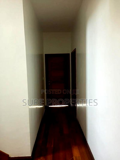 6bdrm Townhouse / Terrace in Lavington for rent - Image 17