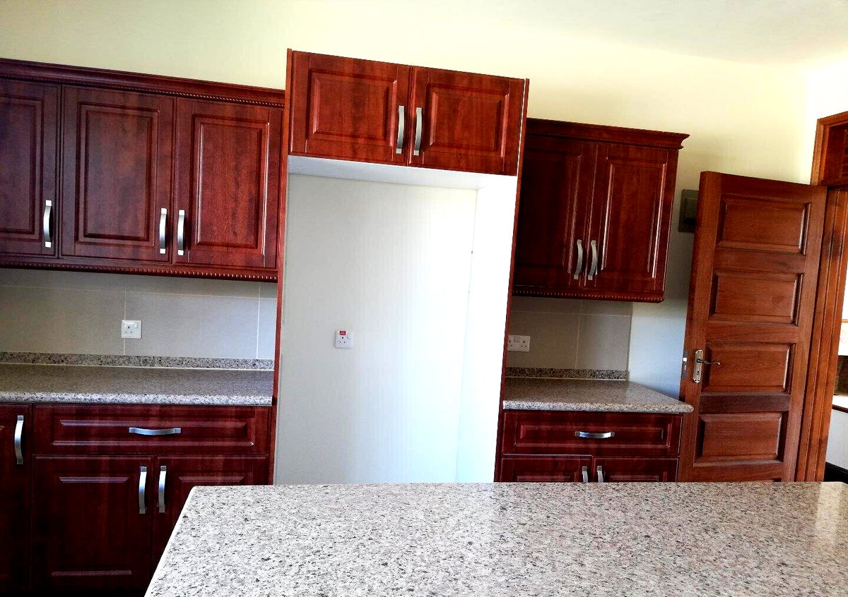 5-Ensuite Villa with Jacuzzi & Clubhouse – Karen