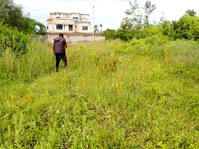 Distress 100 by 100 Plot 400 Metres of Tarmac in Kiserian - Image 2