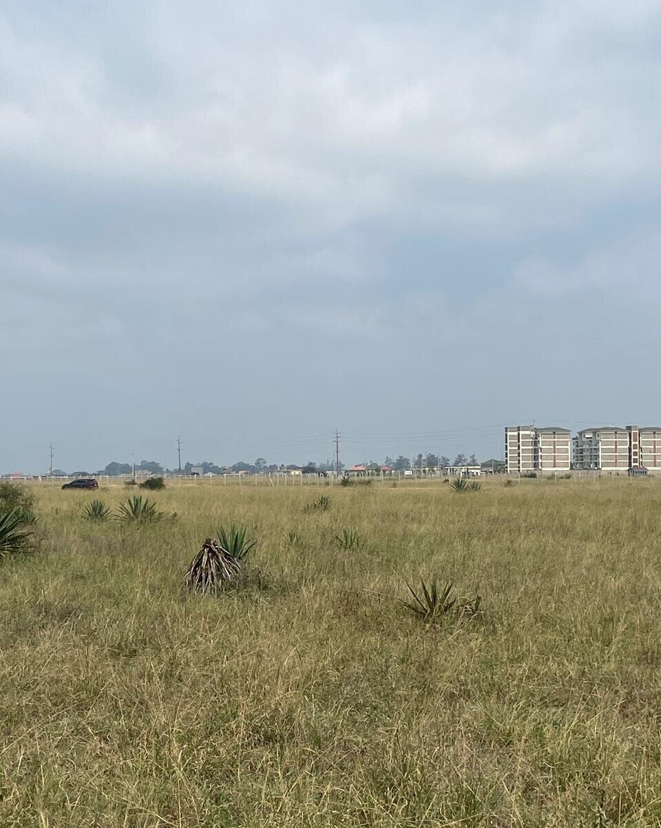 50x100 Plot Under 2.5M