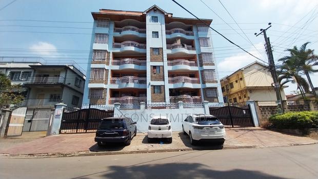 2bdrm Block of Flats in Nairobi West, Madaraka for sale