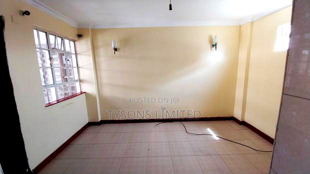 2bdrm Block of Flats in Nairobi West, Madaraka for sale