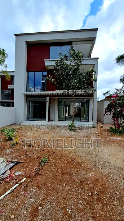 5bdrm Villa in Lavington for sale - Image 11