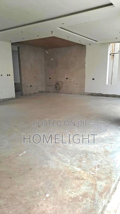 5bdrm Villa in Lavington for sale - Image 10