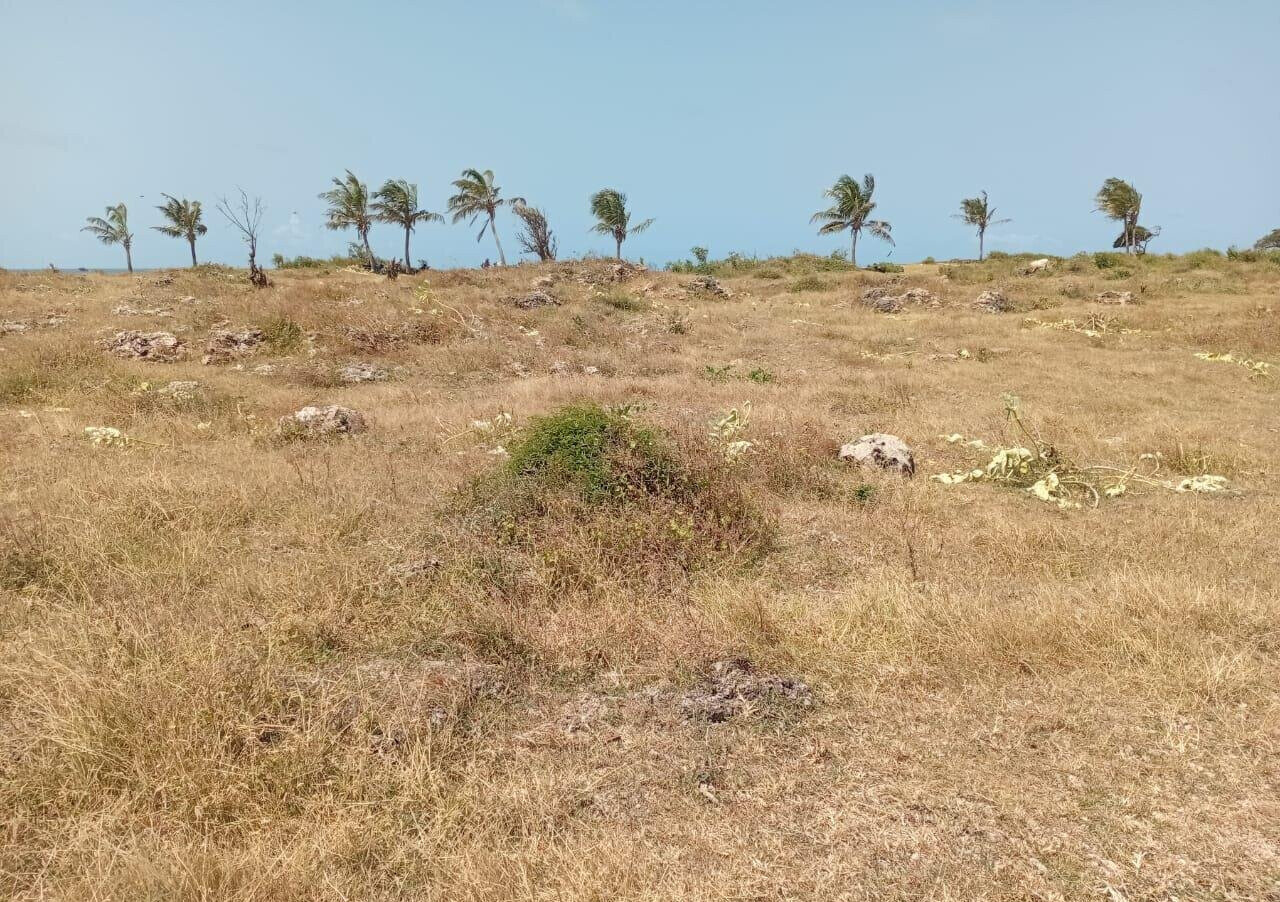 Beachfront Land at KSh 30M