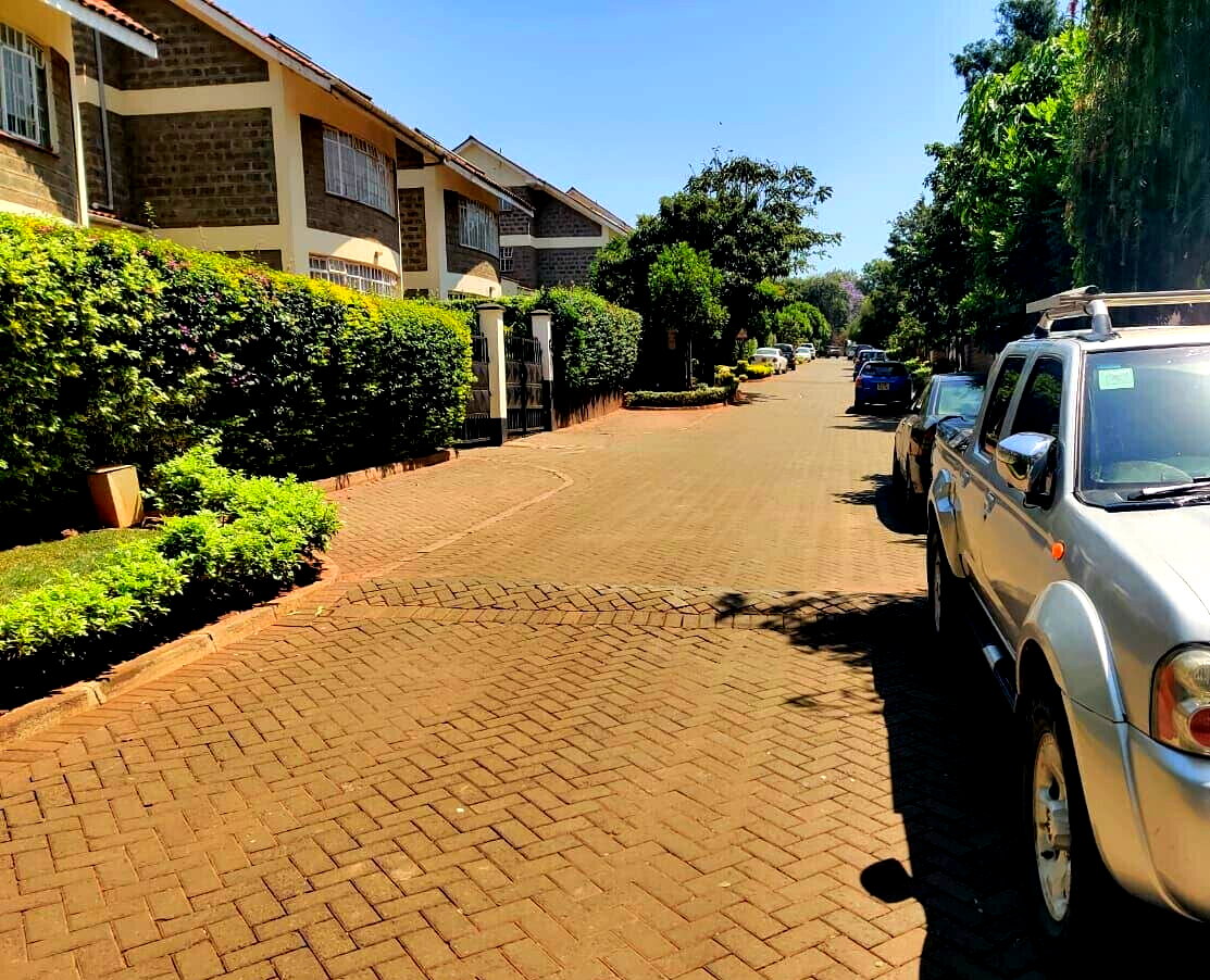 5BR Townhouse with DSQ & Pantry – Garden Estate, Nairobi