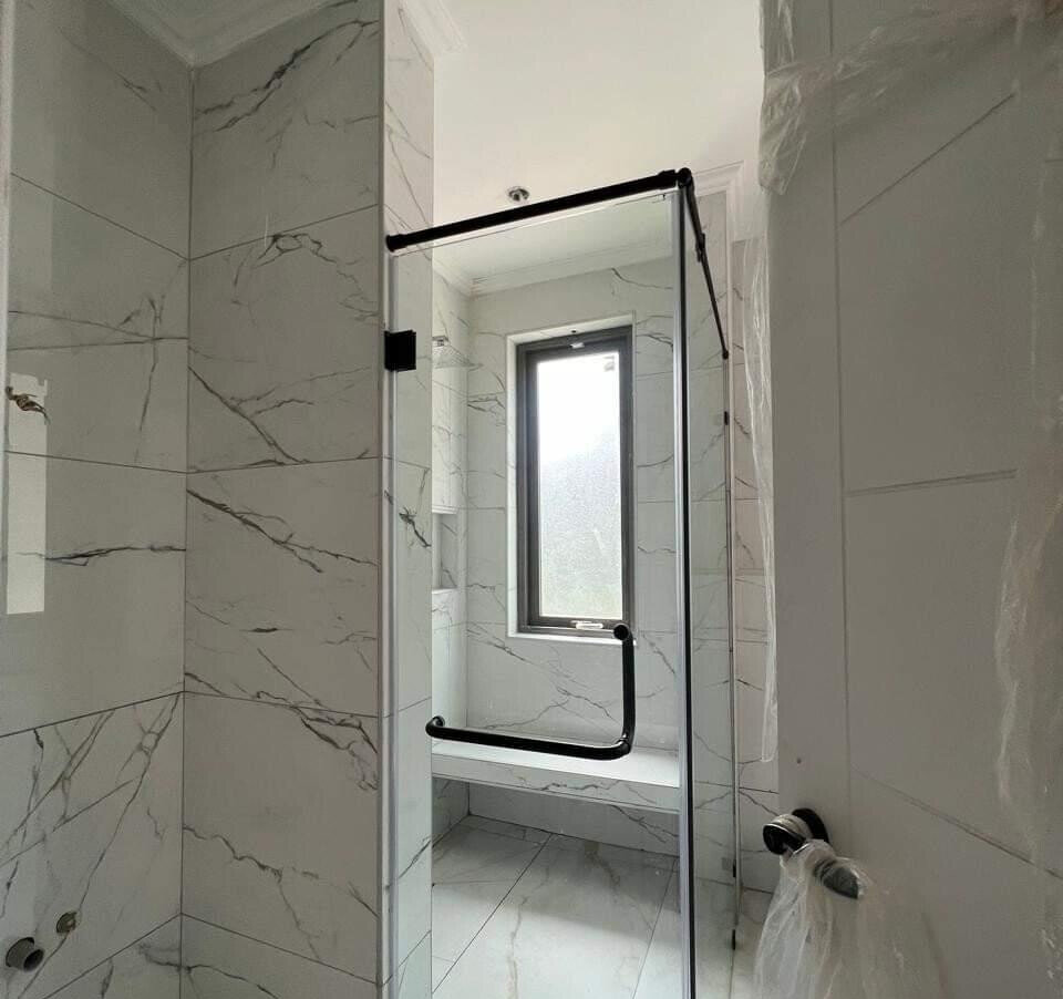 8-Ensuite Villa with Private & Common Pools – Hardy, Karen
