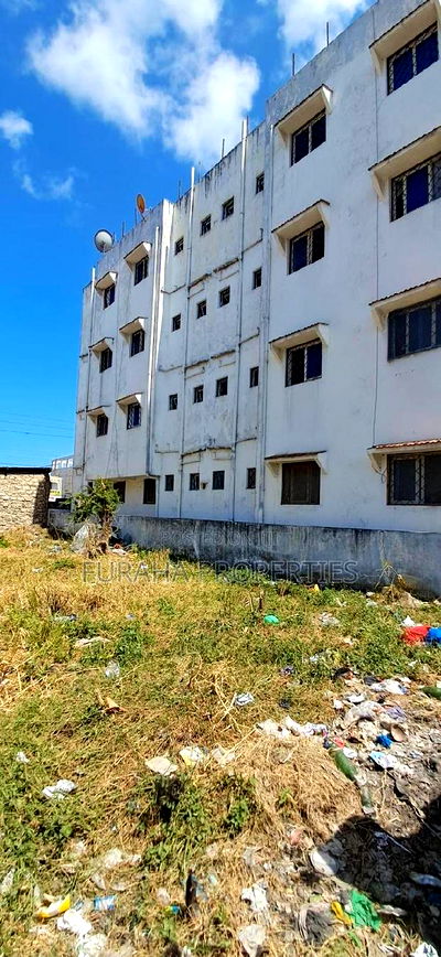 12bdrm Block of Flats in Bamburi for sale - Image 1