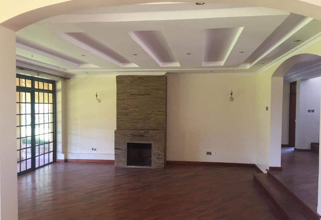 4-Ensuite Villa with Lush Garden & Power Backup – Karen